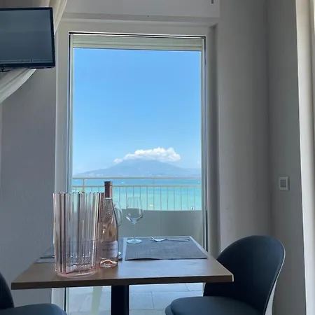 Terrazza Sul דירה